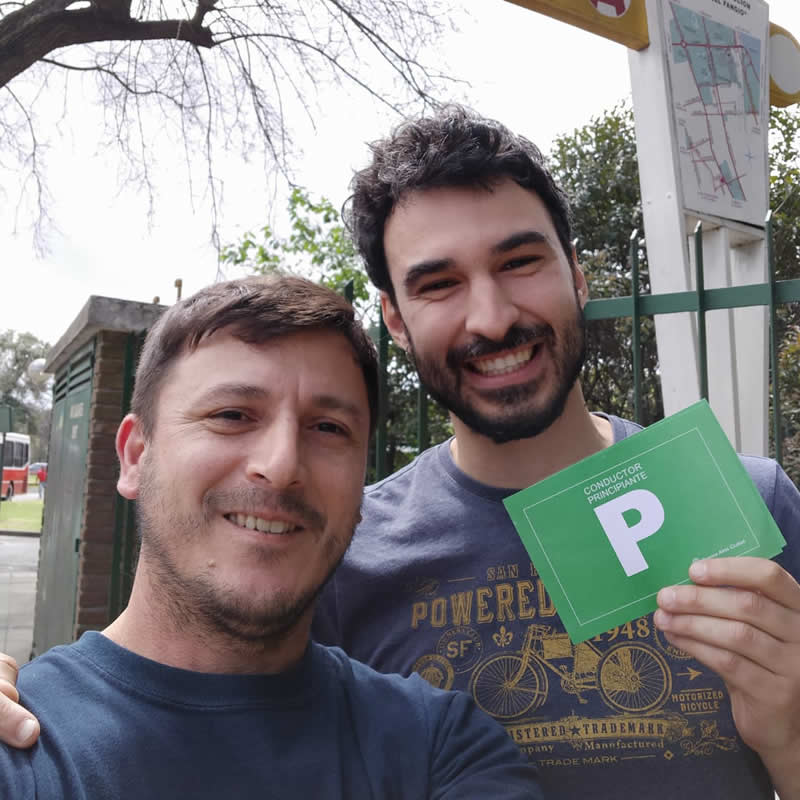 Alumno exitoso de Autoescuela Villa Real